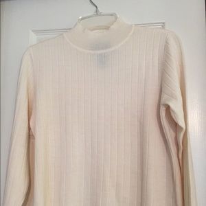 Women Sweater petite (charter club)